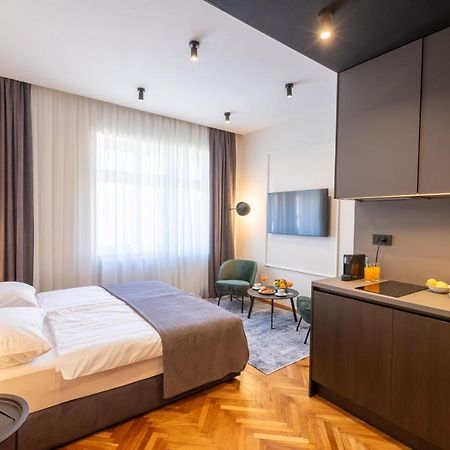 Loox Boutique Apartments Gunduliceva Záhřeb Exteriér fotografie